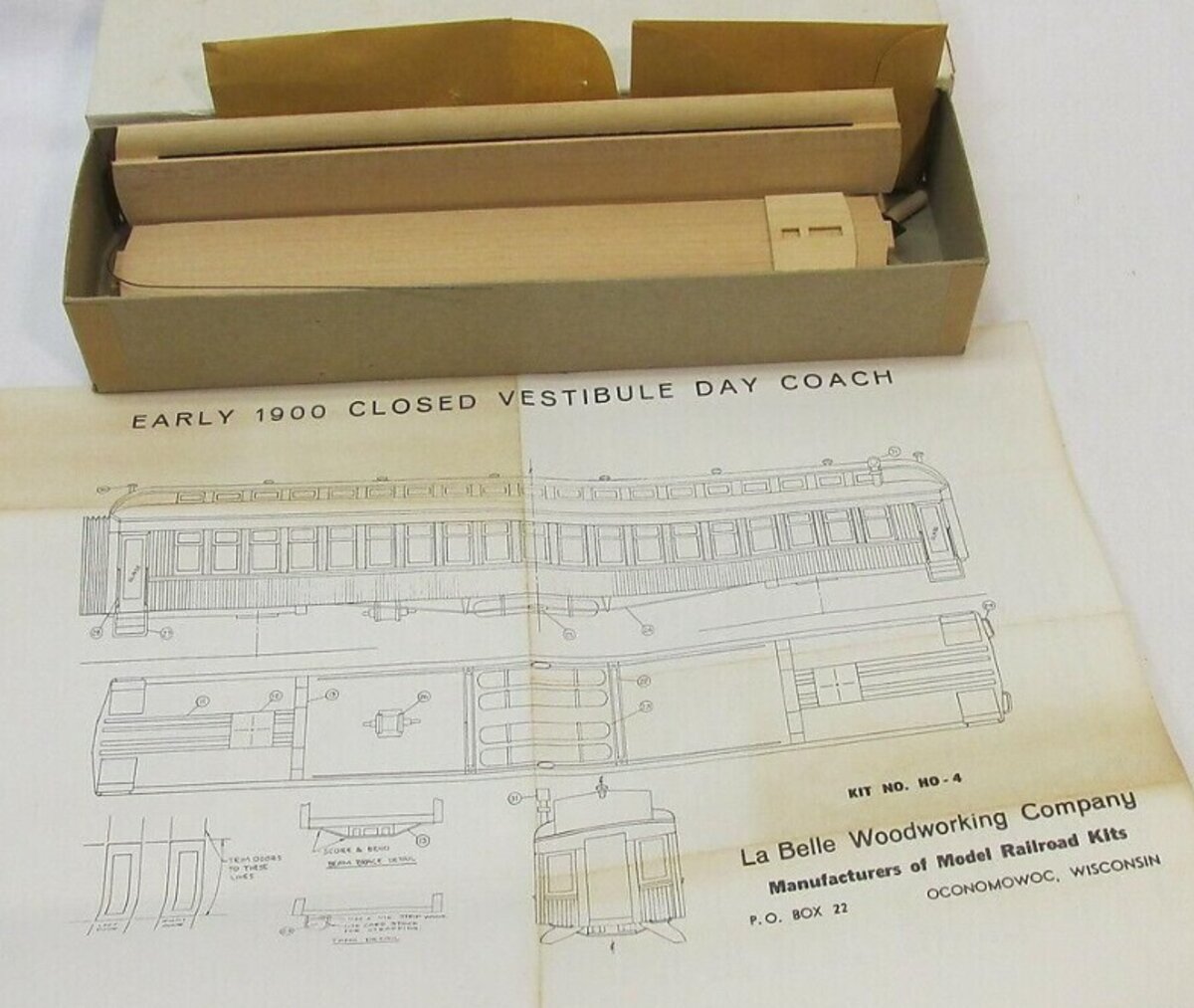 LaBelle Woodworking Co. HO-9 HO 1900 Sleeping Car Closed Vestibule Wood Kit