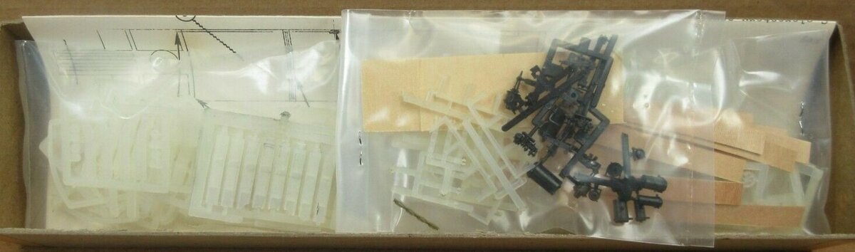 Westwood G-4 HO Ma & Pa Golden Era Series 2-Coach Train Kit
