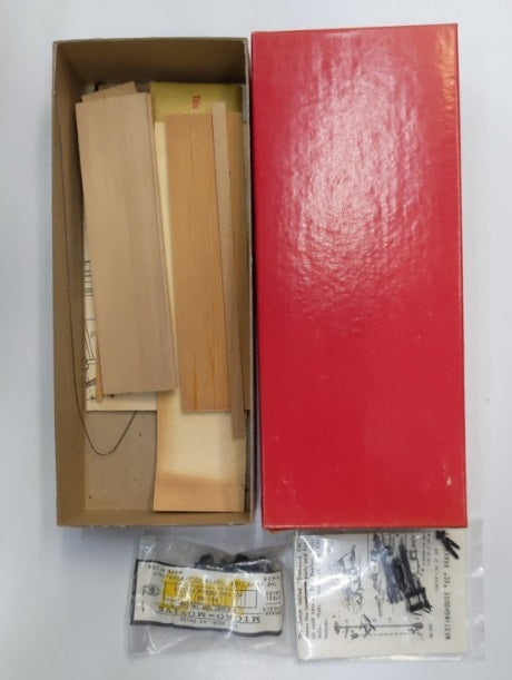 Red Ball 161 HO Petaluma & Santa Rosa Box Car Craftsman Kit