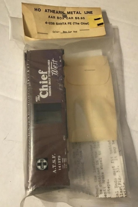 Athearn 4-238 HO Santa Fe The Chief ATSF AAR Box Car Kit