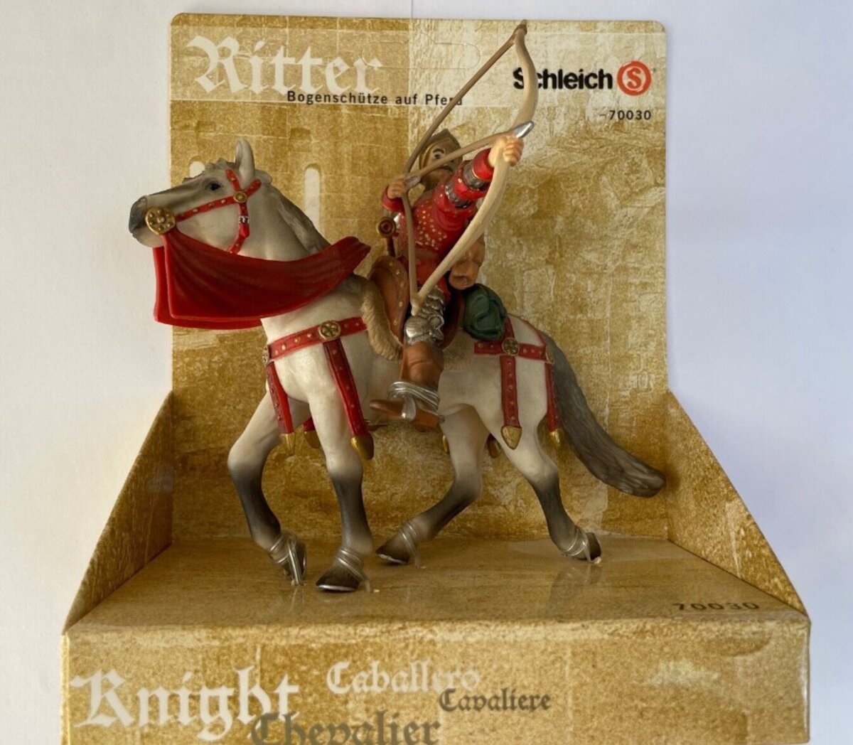 Schleich 70030 G Archer On Horseback Red Medieval Figure Mythical