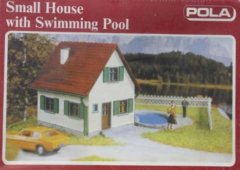 Pola 11503 HO Small House W/Swimming Pool Building Kit