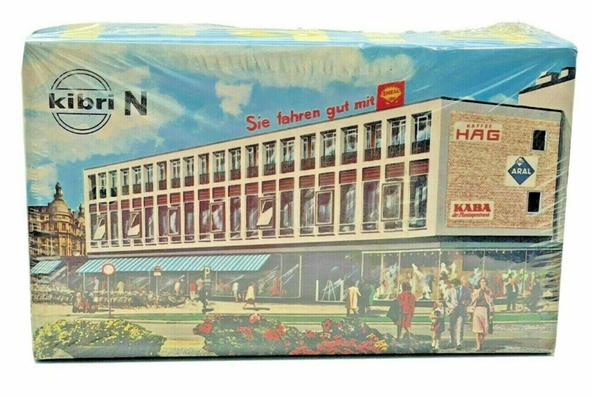 Kibri B 7124 N Scale Department Store Building Kit