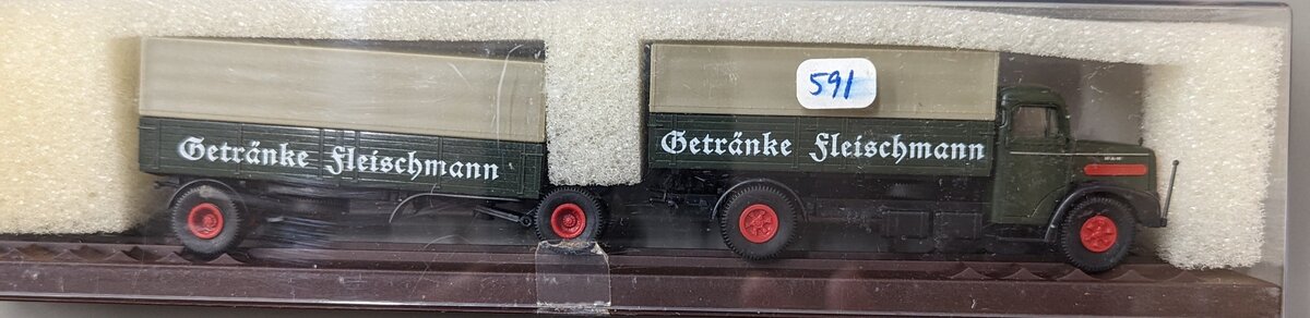 Brekina Automodelle 72204 1:87 Getranke Fleischmann Delivery Truck w/Trailer