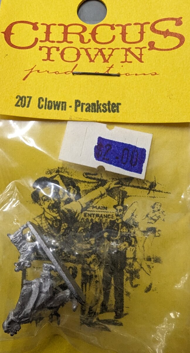 IHC 207 HO Unfinished Clown Prankster w/Dog Figure