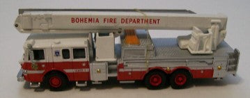 Del Prado 3 HO Bohemia Fire Department Aerial Ladder Truck