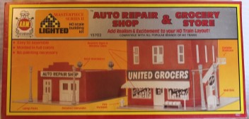 AHM 15702 HO Auto Repair Shop & Grocery Store Building Kit