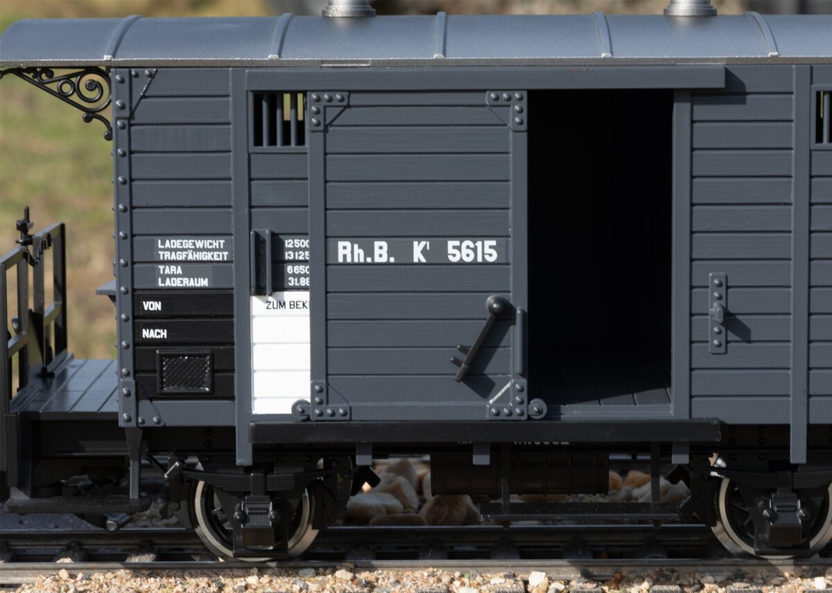 LGB 45302 G Rhaetian Railroad Era VI Boxcar