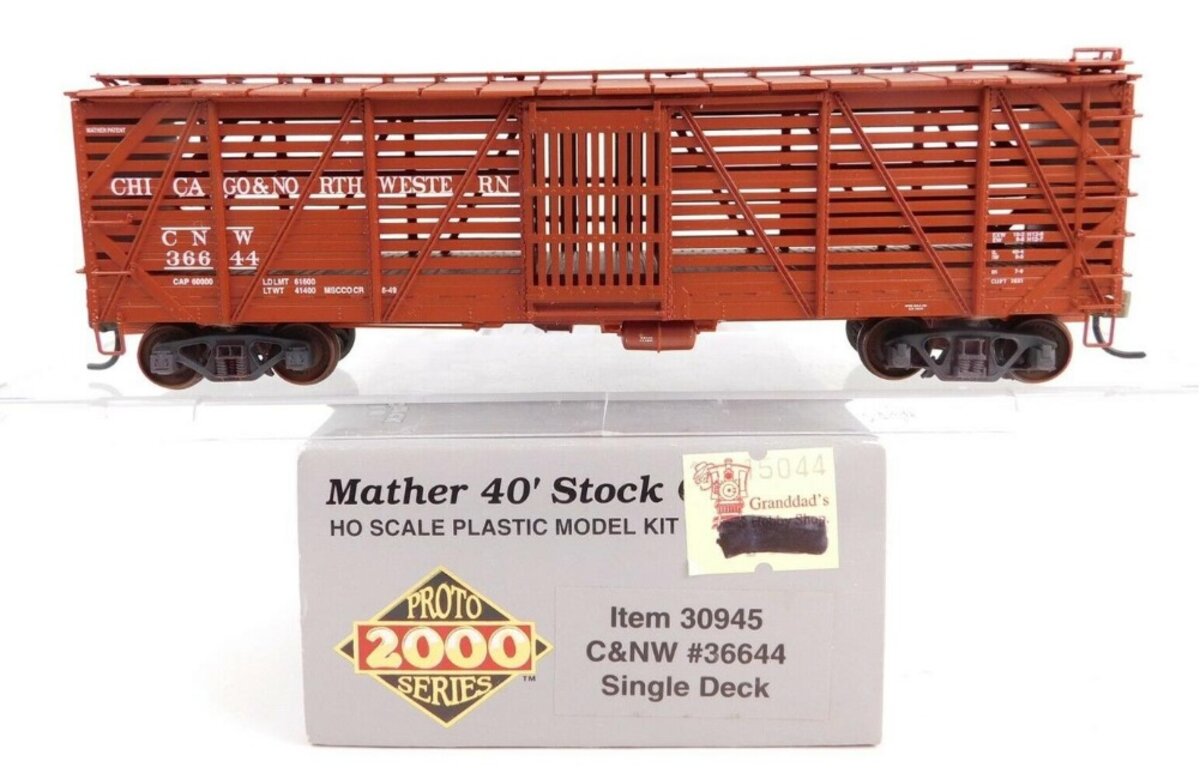 Life Like 30945 HO Proto 2000 C&NW Single Deck Mather 40' Stock Car # 36644 Kit