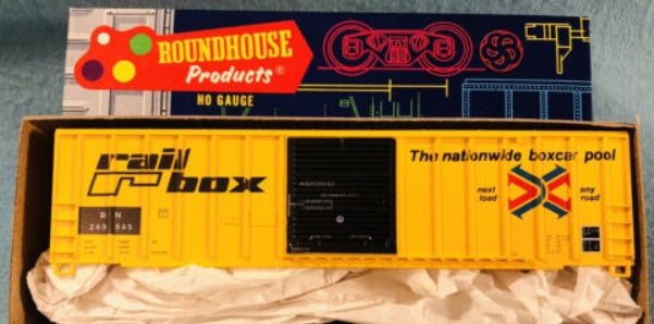 Roundhouse 1976 HO Burlington Northern 50'''' FMC Railbox Single Door Kit