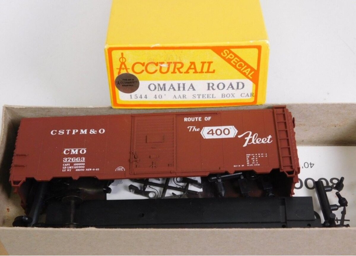 Accurail 1544 HO Omaha Road 40' AAR Steel Boxcar Kit #37663