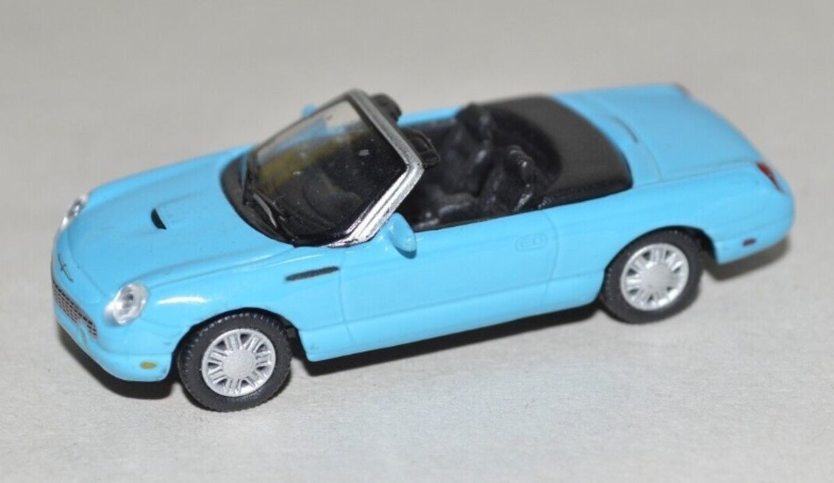 High Speed 80155 HO Model Collection Light Blue Ford Thunderbird