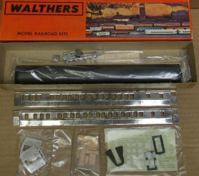 Walthers 933-6614 HO Pullman 80' 14-Section Less Trucks Model Kit