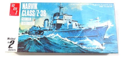 AMT 4402 1:700 Narvik Class/Z-38 German Destroyer Model Kit