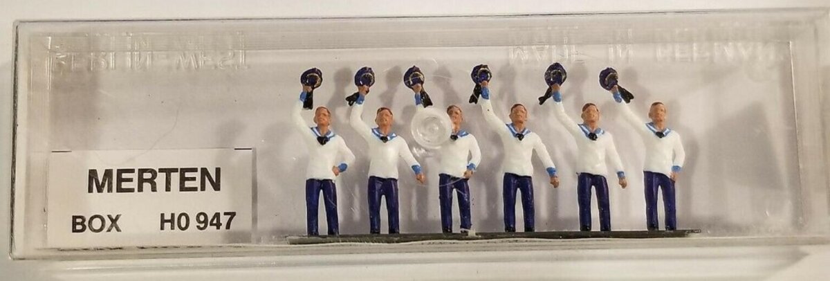 Merten 947 HO Sailors w/Blue Trousers & White Shirts