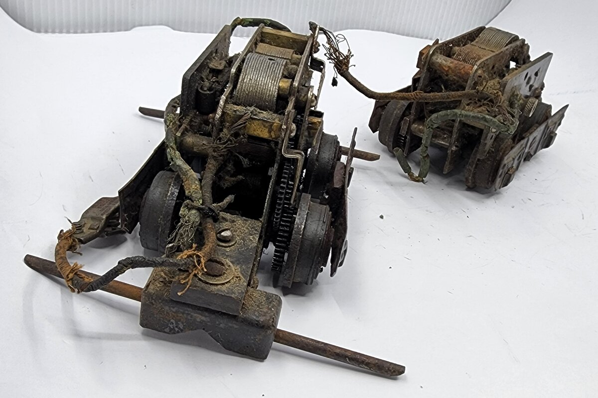 Carette 5-102 #1 Gauge Westinghouse Metropolitan Electric Dual Motor Trucks