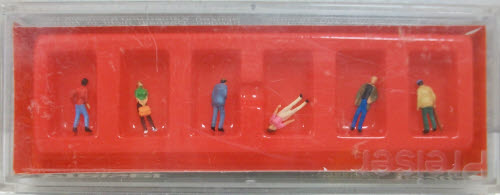 Preiser 88517 Z Scale By-Passers Figures (Set of 6)