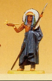 Preiser 54604 G Indian Chief w/Spear Offering Pipe Figure