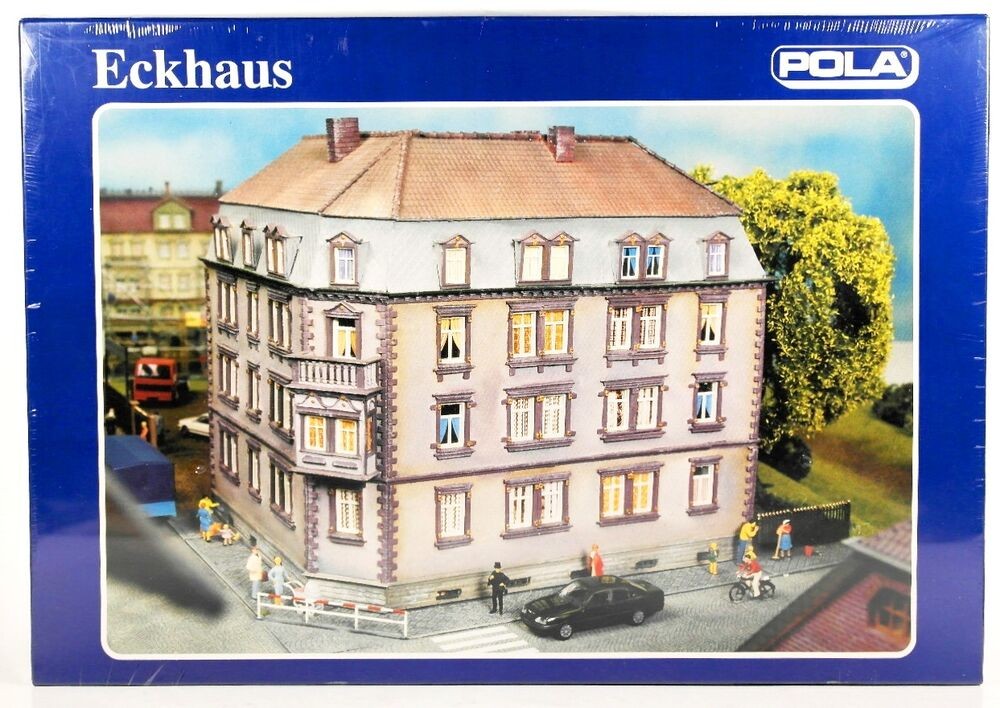 Pola 174 HO Corner House Building Kit