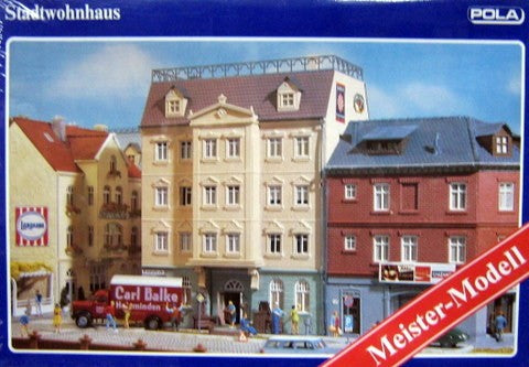 Pola 190 HO Scale Residential Town House Building Kit