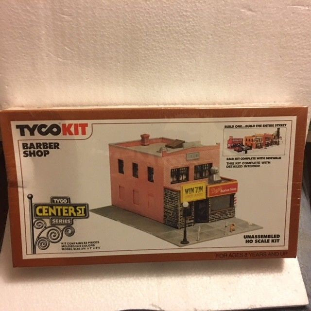 Tyco 7771 HO Scale Center St Series Barber Shop Building Kit