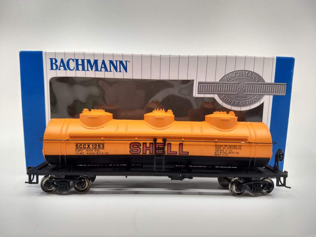 Bachmann 17101 HO Shell 40' Triple Dome Tank Car #1253