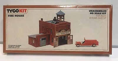 Tyco 7789 HO Scale Fire House Kit