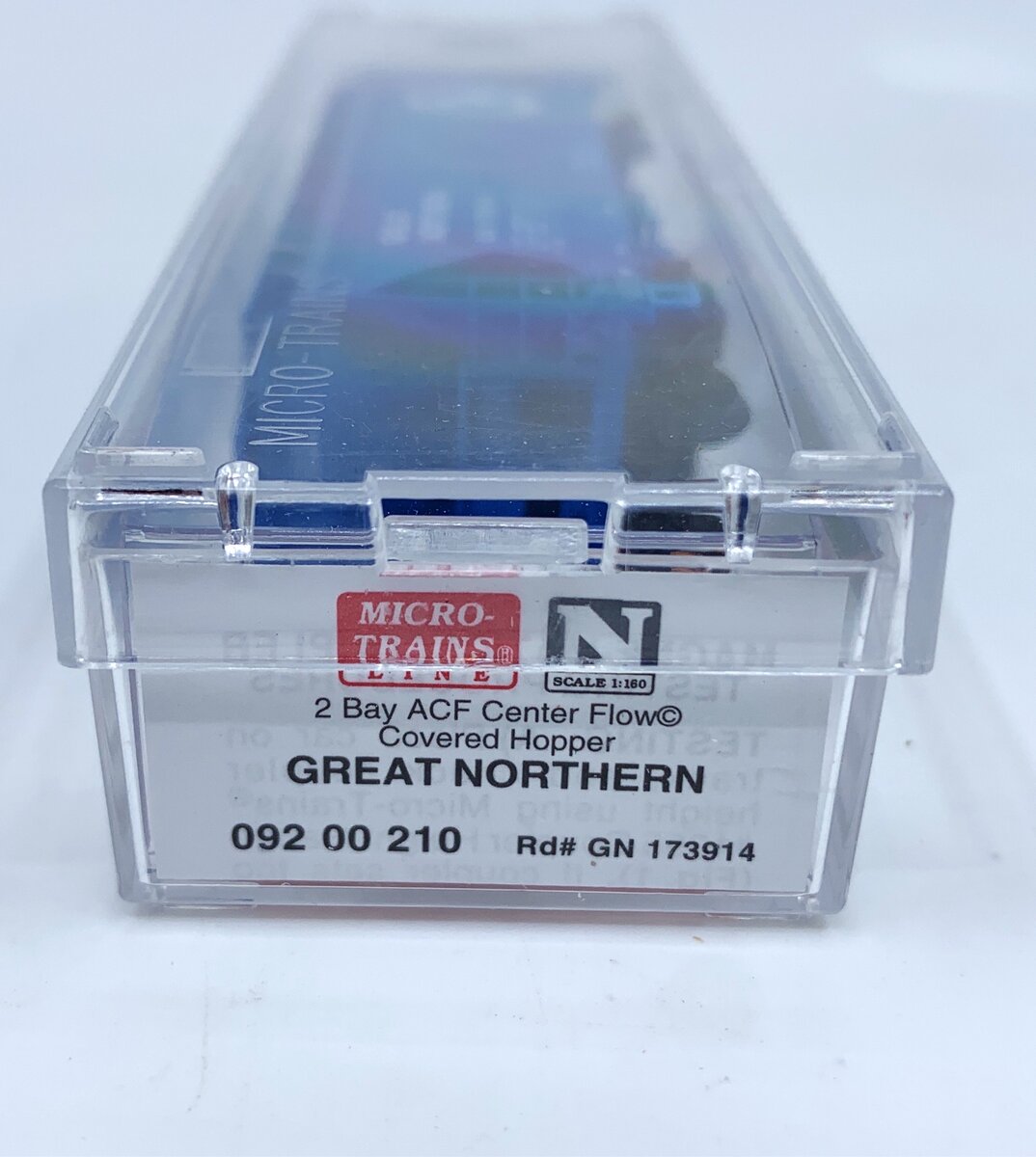 Micro-Trains 09200210 N GN 2 Bay ACF Center Flow© Covered Hopper #173914