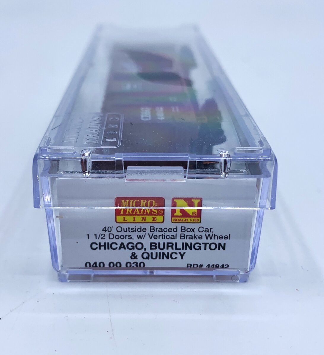 Micro-Trains 04000030 N CB&Q 40' 1-1/2 Door Double Sheathed Boxcar #44942