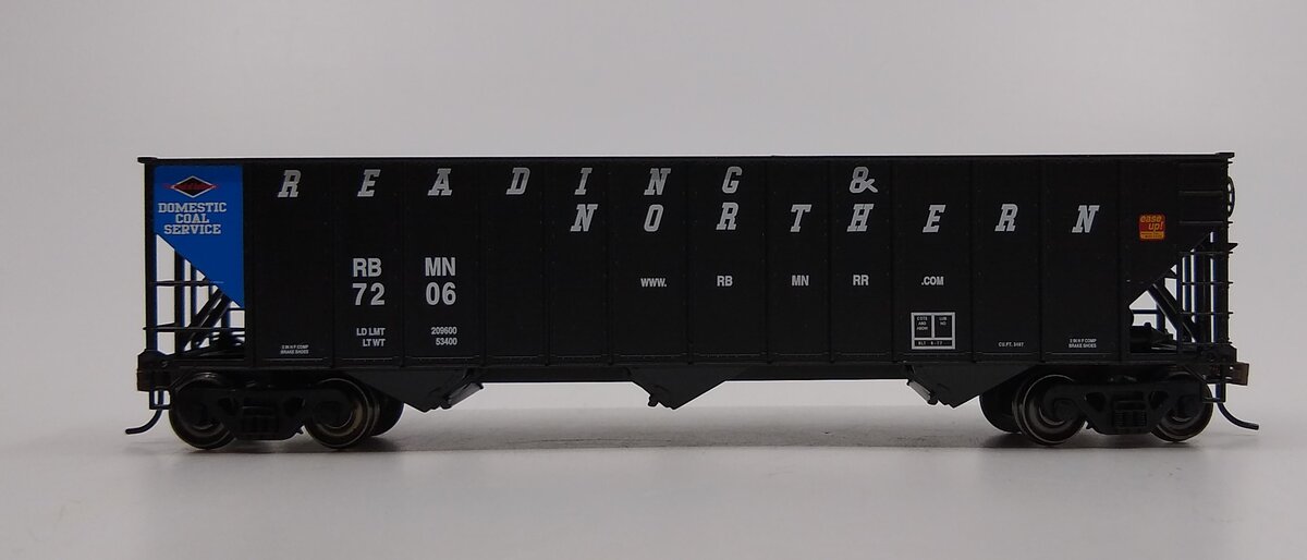 Bowser 41190 HO Reading, Blue Mountain & Northern 100-Ton 3-Bay Hopper #7206
