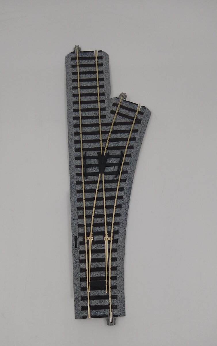 Kato 2-841 HO Gauge 9-1/4" Unitrack Right Hand Manual Switch Turnout