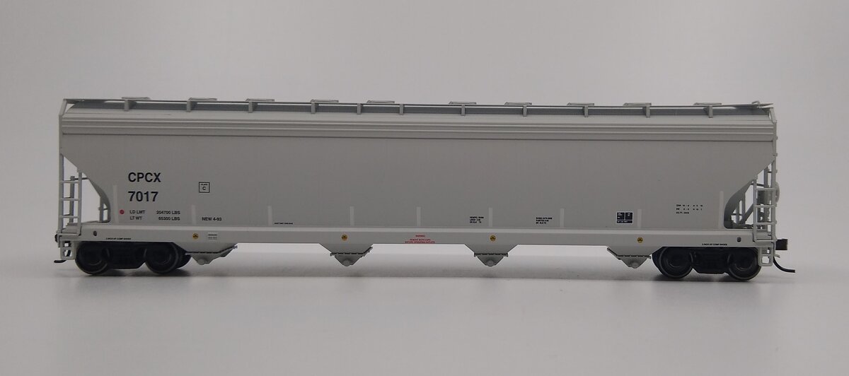 Atlas 20003556 HO Chevron Phillips Chemical ACF 5701 Centerflow Hopper #7017
