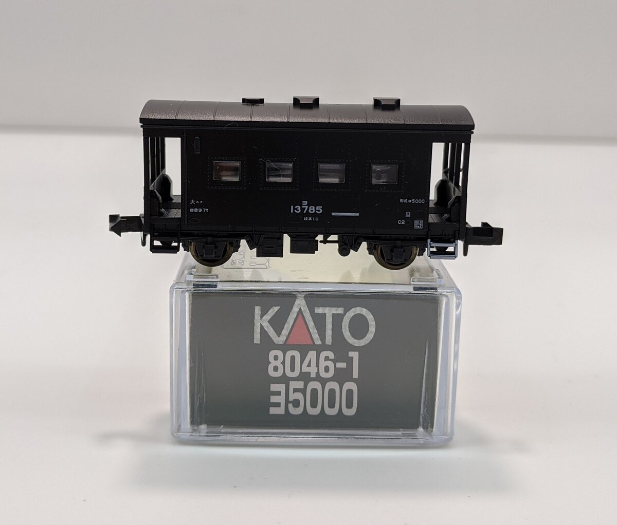 Kato 8046-1 N Scale Yo5000 Caboose #13785