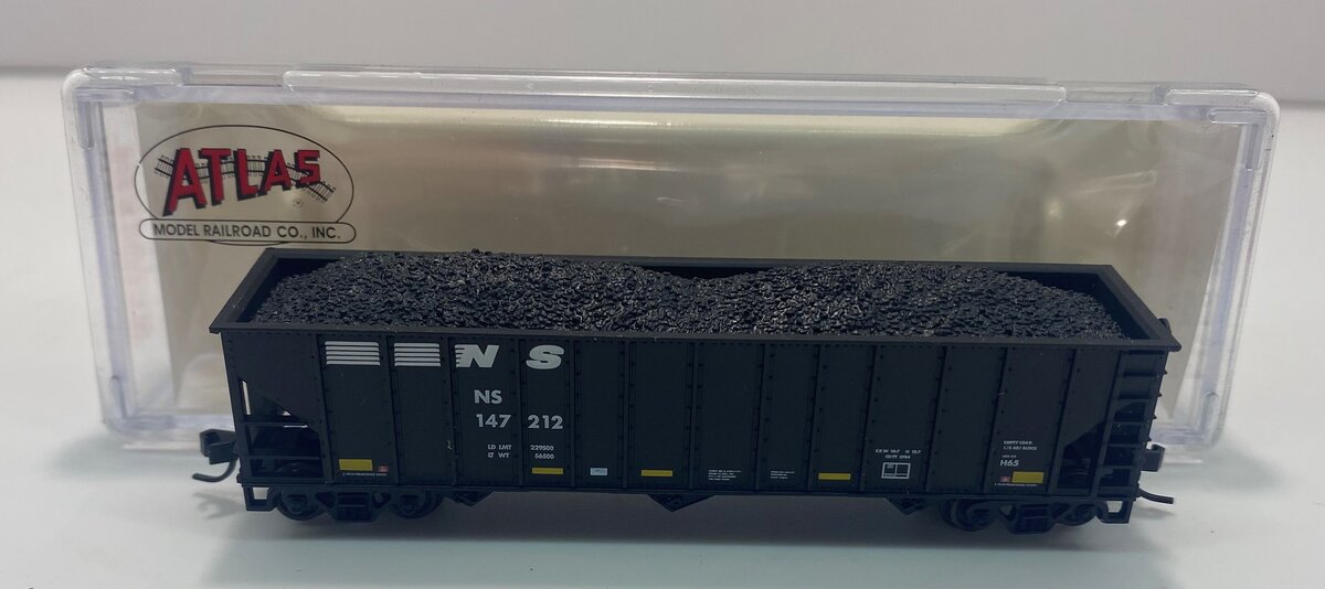 Atlas 50000453 N TrainMan 90-Ton Hopper, NS #147212