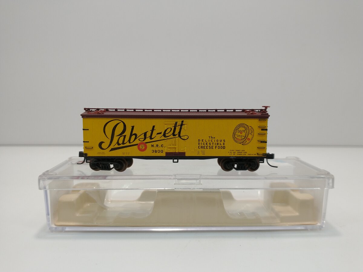 Atlas 41518 N Scale Pabst-ett 40' Wood Reefer #3600