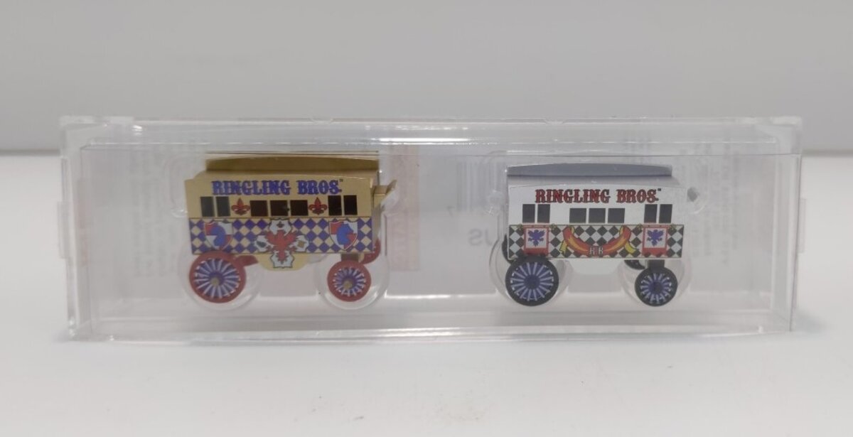 Micro-Trains 47000139 N Ringling Bros. & Barnum & Bailey Vintage Circus Wagons