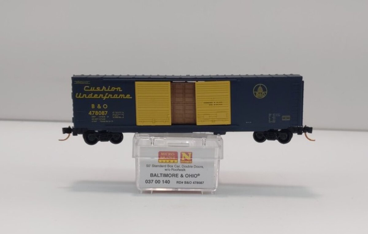 Micro-Trains 03700140 N Baltimore & Ohio 50' Double Door Boxcar w/Load #478087