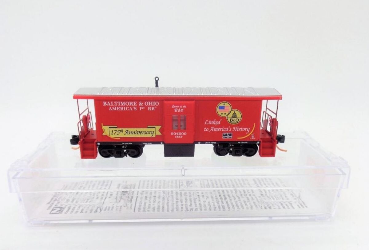 Micro Trains 13000180 N Baltimore & Ohio 31' Bay Window Caboose #904000
