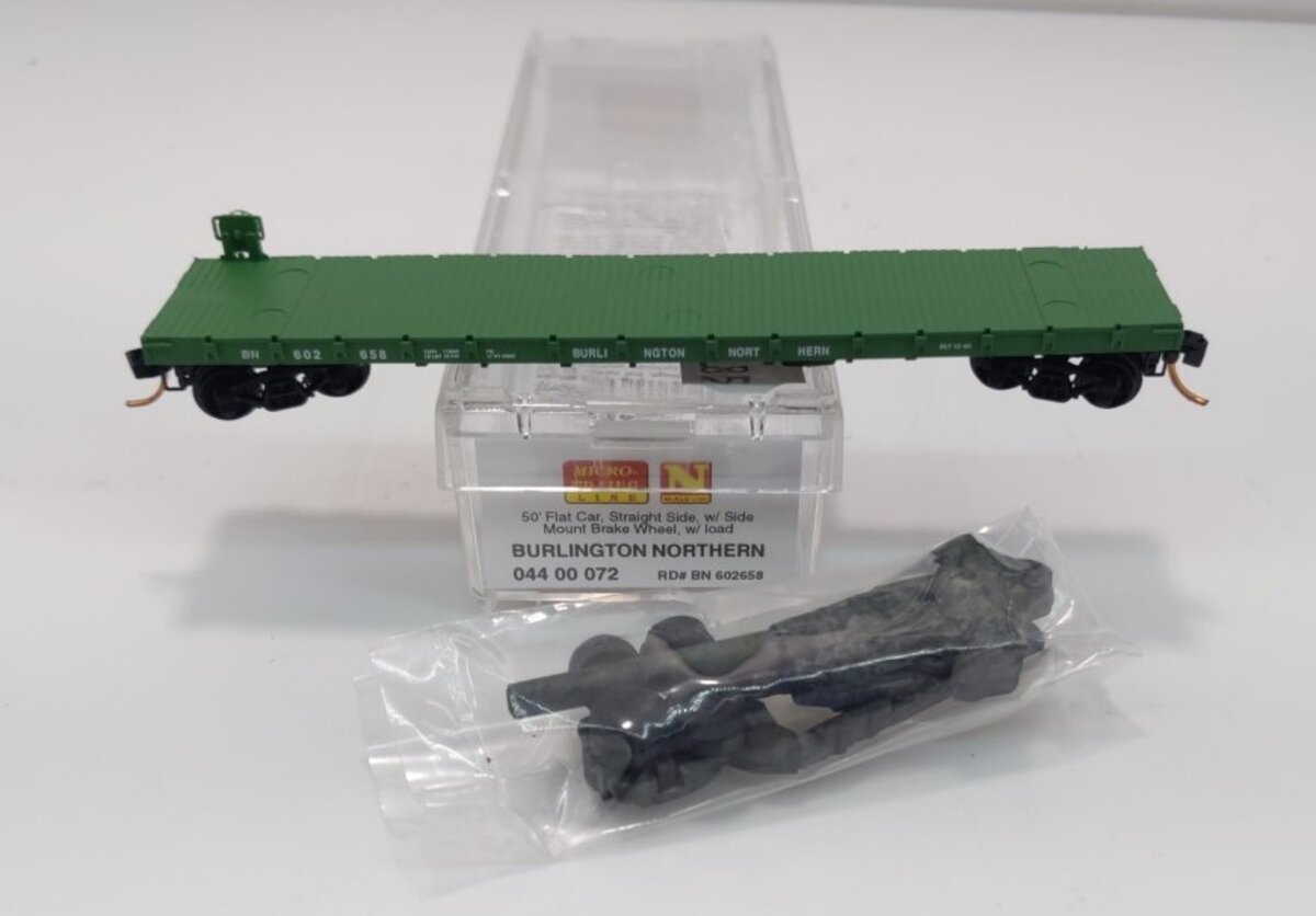 Micro-Trains 04400072 N BN 50' Straight-Side Flatcar w/Covered Tank Load #602658