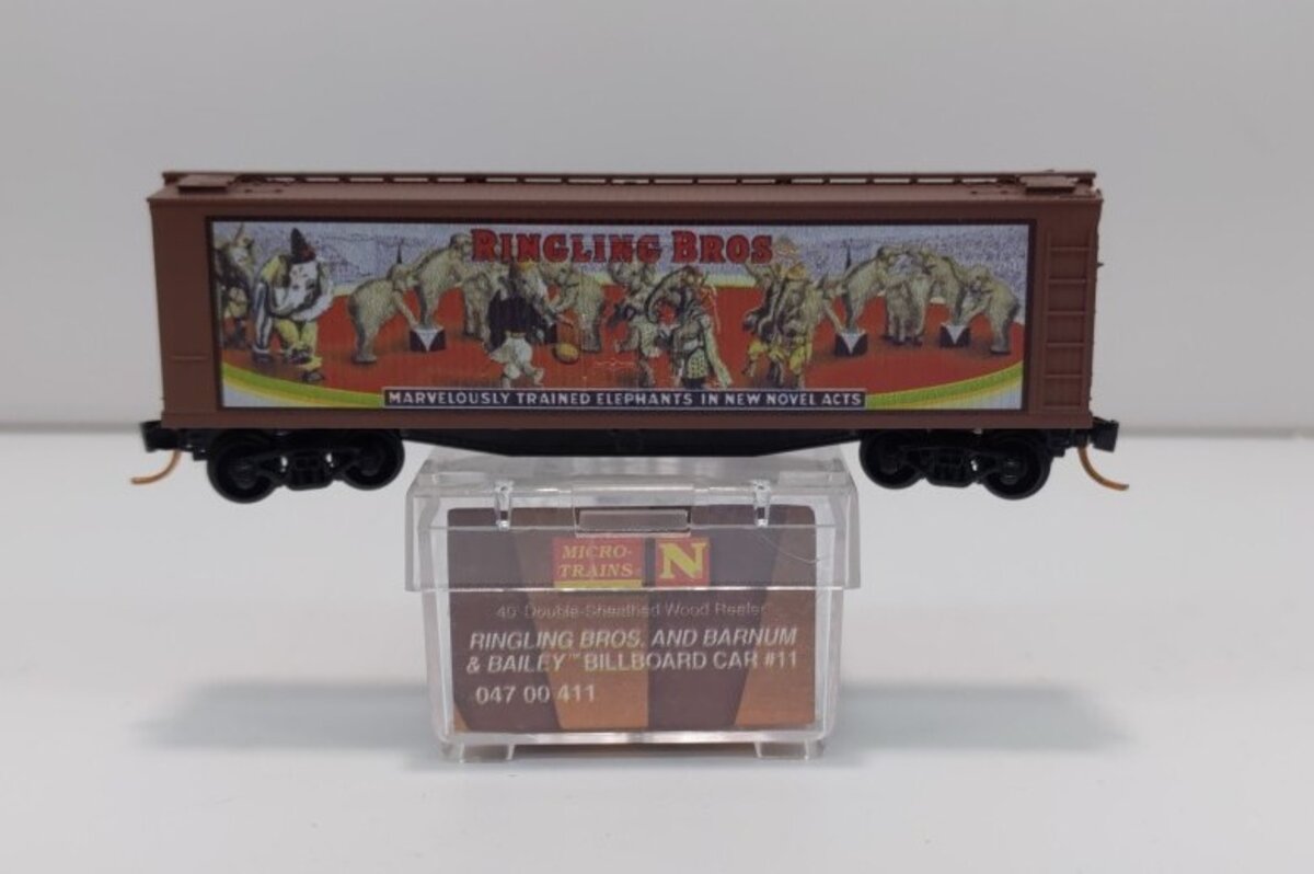 Micro-Trains 04700411 N Ringling Bros 40' Billboard Wood Reefer Car #11