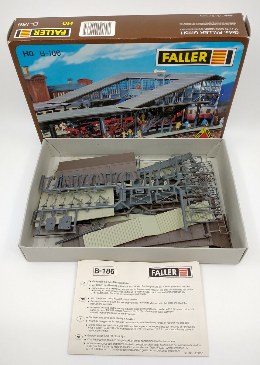 Faller B-186 HO Passenger Bridge Building Kit
