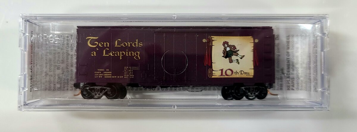 Micro-Trains 02100510 N Ten Lords a' Leaping 40' Plug Door Christmas Boxcar #10