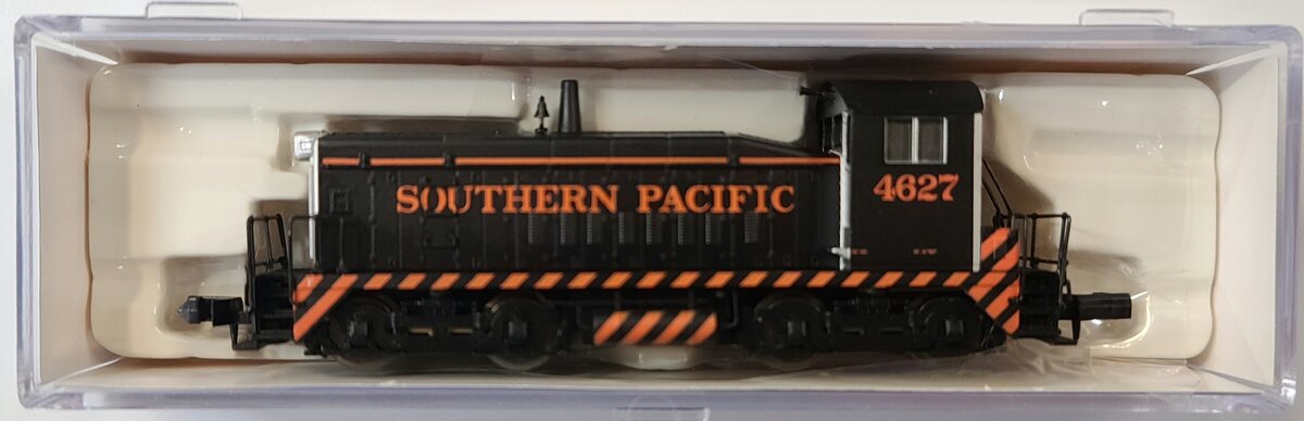 Life Like 7958 N Scale Southern Pacific SW8 Diesel Locomotive