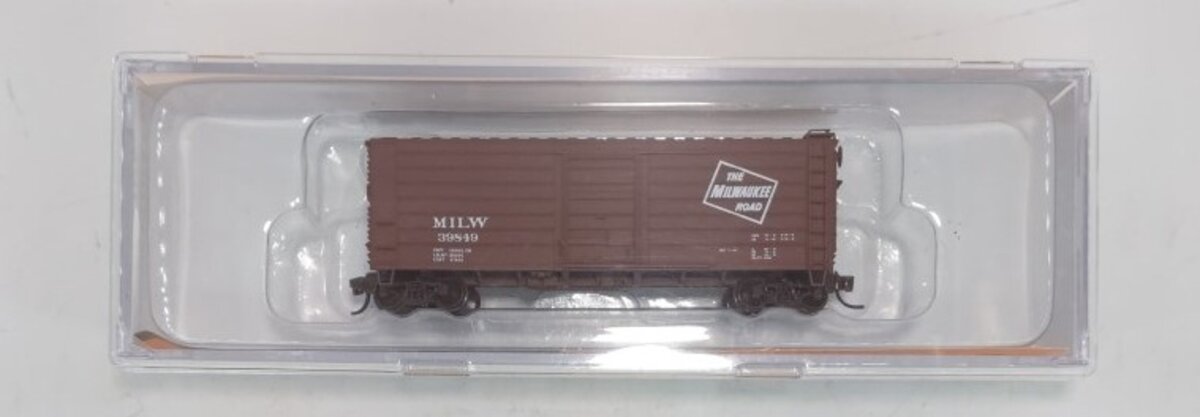 Fox Valley Models 90254 N Milwaukee Road "Large Logo" Short Rib Boxcar #39849
