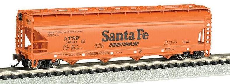 Bachmann 17551 N Santa Fe ACF 4-Bay Center-Flow Covered Hopper