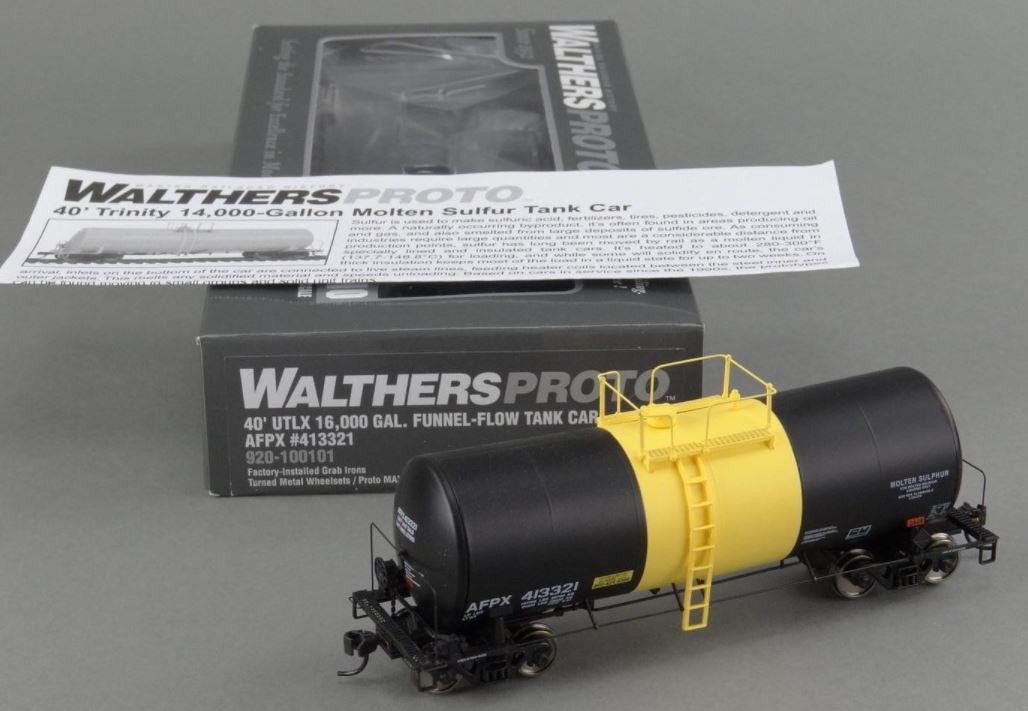 Walthers 920-100101 HO Scale AFPX 16K-Gallon Tank Car #413321