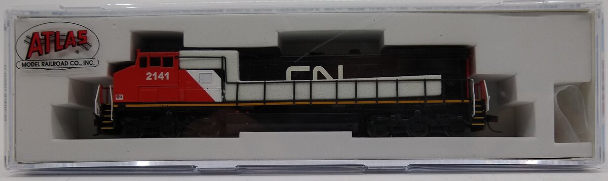 Atlas 40002693 N Scale Canadian National Dash 8-40CW Diesel Locomotive #2141
