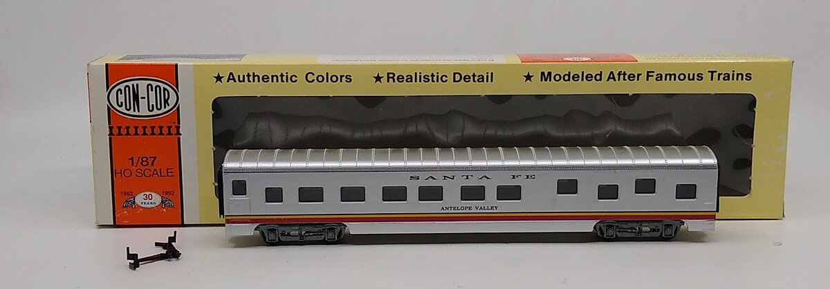 Con-Cor 0001-000990 HO Scale Santa Fe 72 Ft Antelope Valley Pullman Sleeper Kit