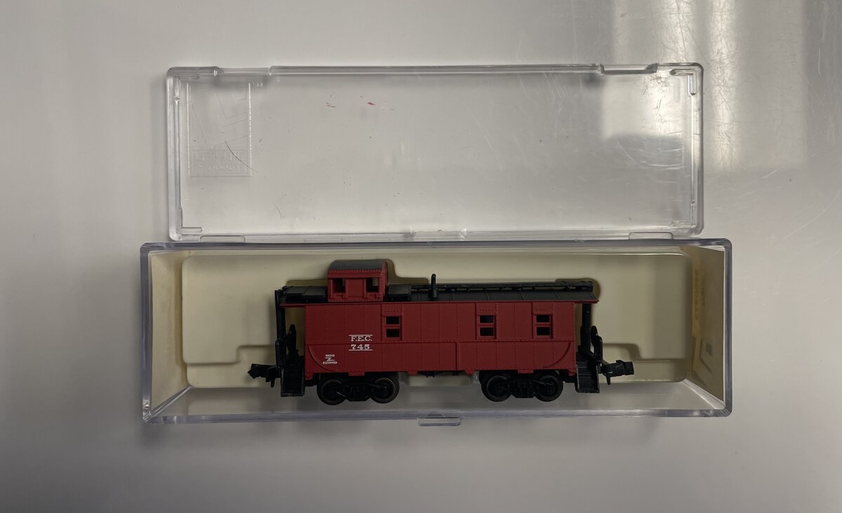 Life Like 7720 N Florida East Coast Steel Caboose #745