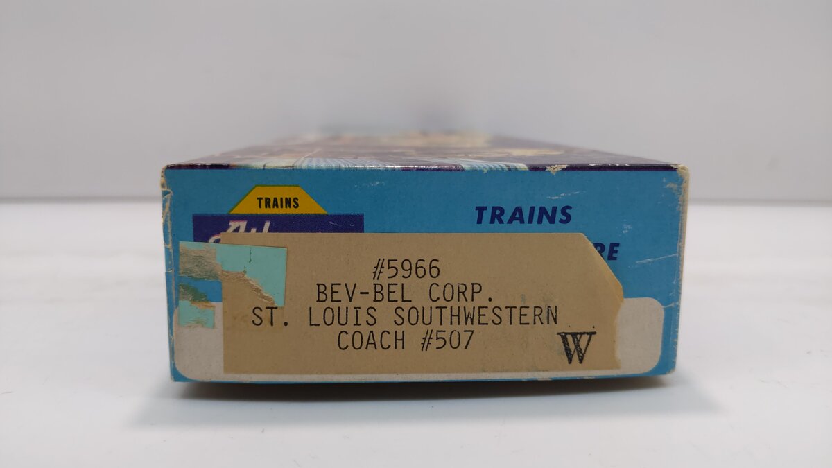 Athearn 5966 HO Bev-Bel Corp. St. Louis Southwestern Coach # 507 Kit
